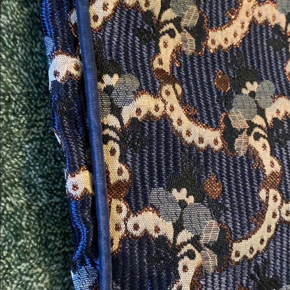 Zara - Picture 8 of 12